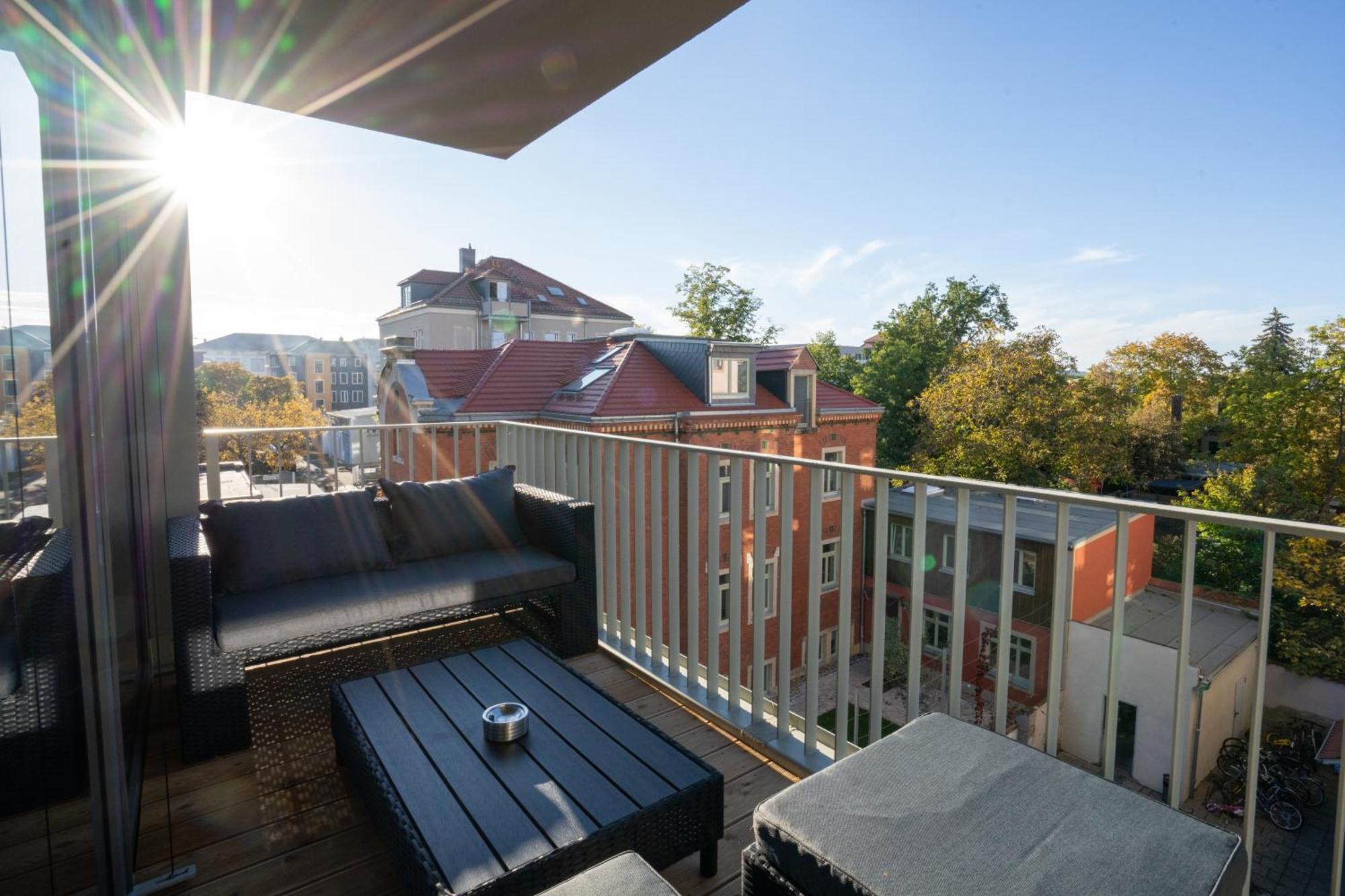 Supreme City Dream Mit Terrasse Und Parkplatz - 110M² Dresde Exterior foto