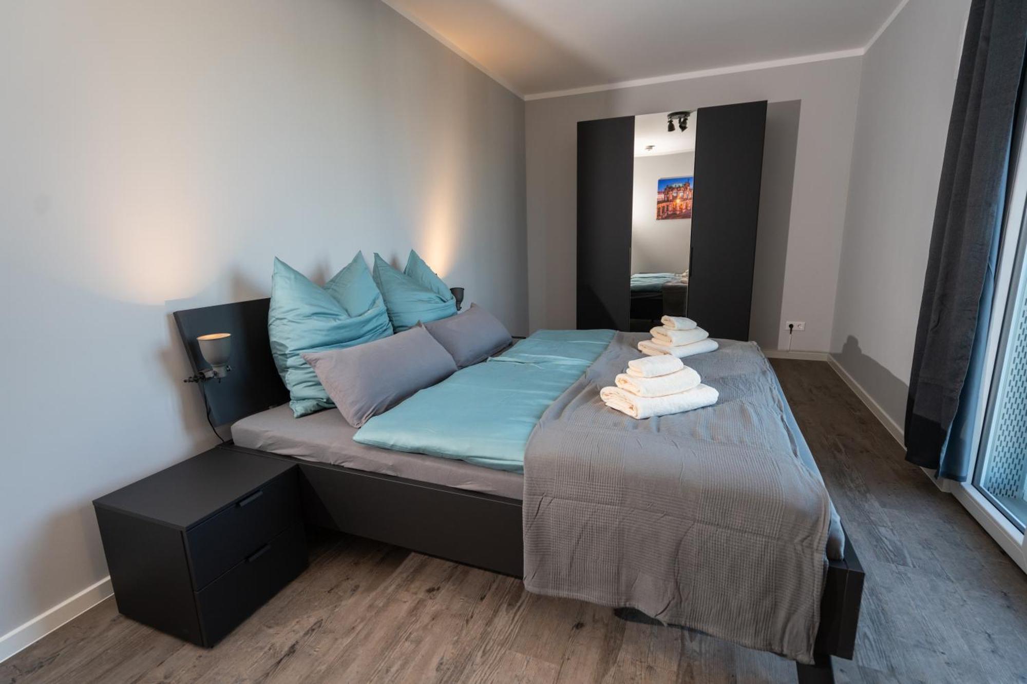 Supreme City Dream Mit Terrasse Und Parkplatz - 110M² Dresde Exterior foto